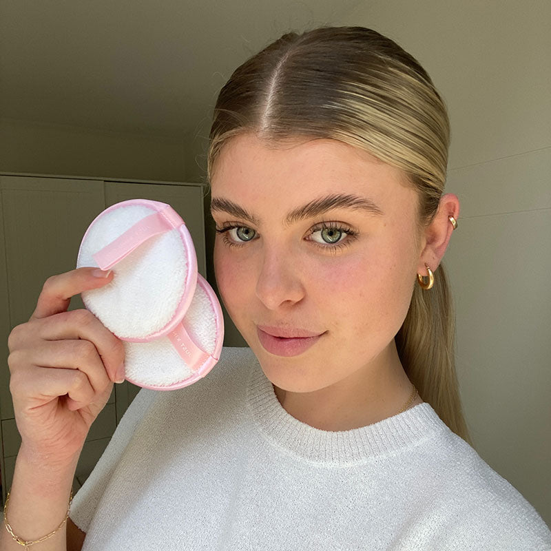 Kind reusable makeup remover pads